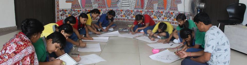 Our students learning Madhubani art from artists of Jitwarpur village of Madhubani District , Bihar, the place where Madhubani art originated